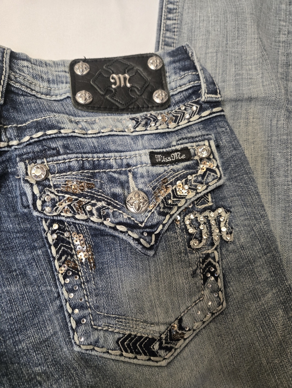 Miss Me Womens Size 28 Denim Straight Jeans Embellished Rhinestones Y2k Light - Picture 5 of 8